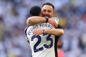 战报:热刺2-1胜切尔西,博阿滕盛赞德泽尔比
