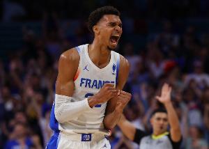 文班:已有两年未代表法国参赛!现阶段NBA并不怀念,唯独对FIBA赛场情有独钟