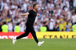 热刺积极备战新赛季，德泽尔比寻求再签强力前锋